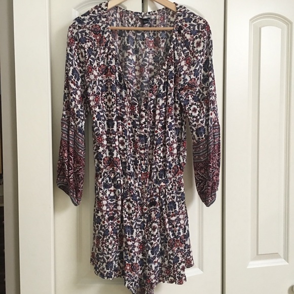 American Eagle Outfitters Dresses & Skirts - SOLD ⛔️ American Eagle Long Sleeve Floral Romper